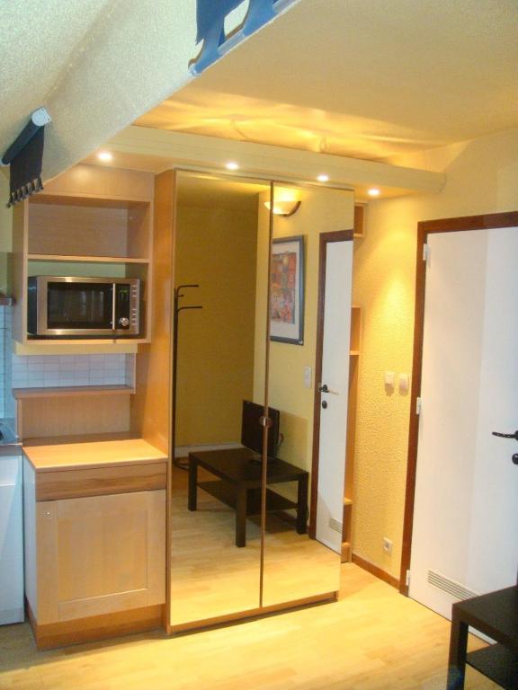 Appart-Hotel Maison De La Lune - Petite Auberge D'Etterbeek Εξωτερικό φωτογραφία