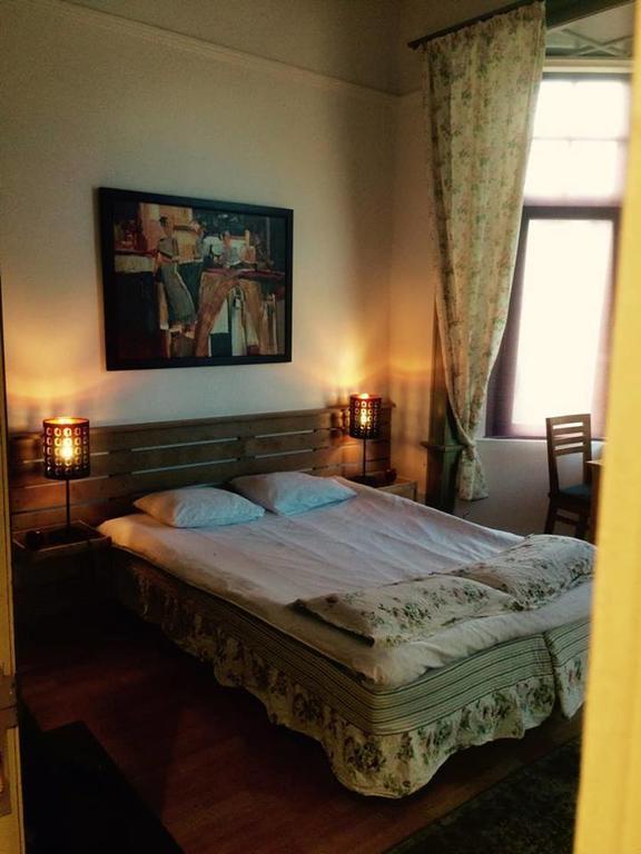 Appart-Hotel Maison De La Lune - Petite Auberge D'Etterbeek Εξωτερικό φωτογραφία